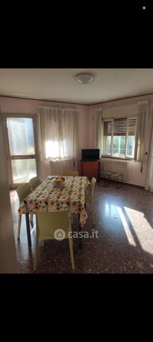 Villetta a schiera in residenziale in Via dei Gemelli 56