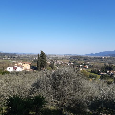 Terreno agricolo in commerciale in Via del Palazzo