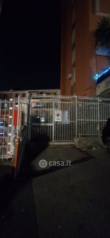 Box/posto auto in residenziale in Via dei Platani