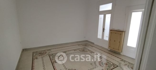 Casa indipendente in residenziale in Via Regina Margherita 170