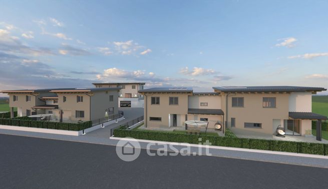 Casa indipendente in residenziale in Via Valeriana 98