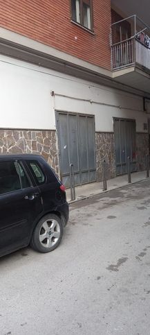 Box/posto auto in residenziale in Viale Trieste