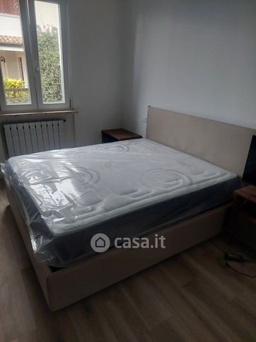 Appartamento in residenziale in Via Fratelli Cairoli 11