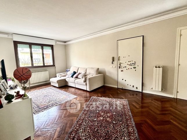 Appartamento in residenziale in Via Carlo Crivelli 6