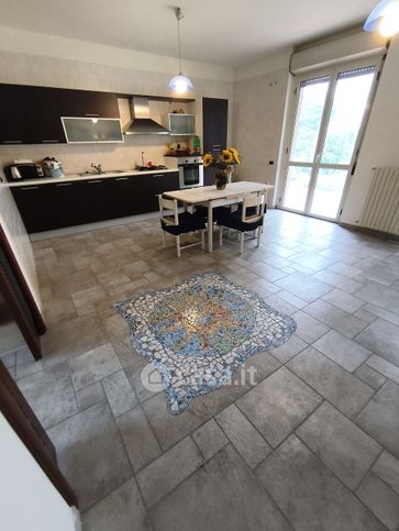Villetta a schiera in residenziale in Via Alassio