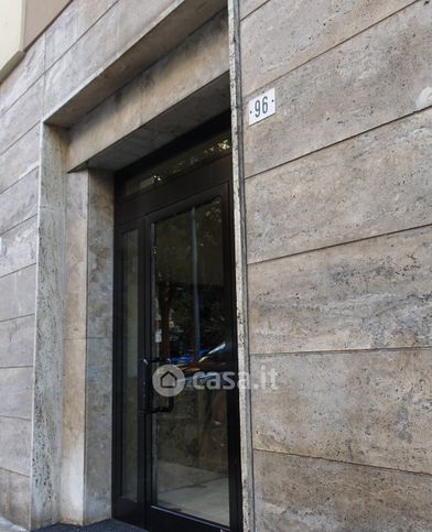 Ufficio in commerciale in Via Giuseppe Verdi 96