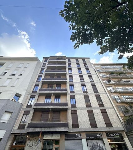 Appartamento in residenziale in Via Edmondo de Amicis