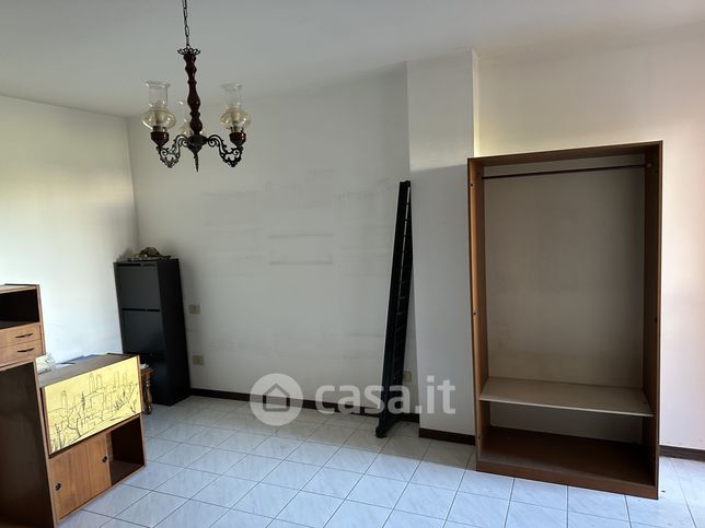 Appartamento in residenziale in Via Gennaro Cassiani 78