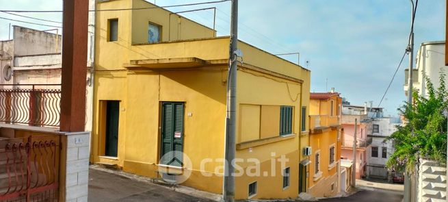 Casa indipendente in residenziale in Via Venezia 2