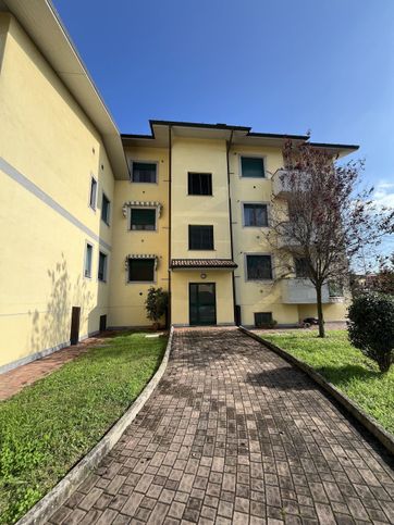 Appartamento in residenziale in Via Cesare Battisti 42