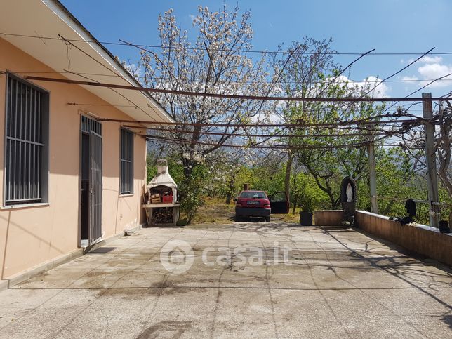 Terreno agricolo in commerciale in via contrada serrone 1