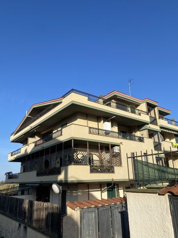 Appartamento in residenziale in Via delle Rose 28