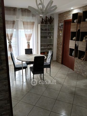 Appartamento in residenziale in Via Frassineto 26