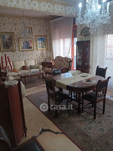 Casa bi/trifamiliare in residenziale in Via Casa Savoia
