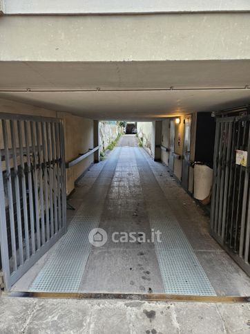 Box/posto auto in residenziale in Via Masaccio