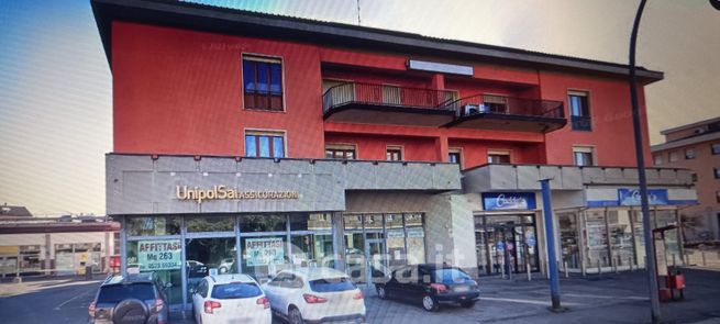 Ufficio in commerciale in Via della Conciliazione 47