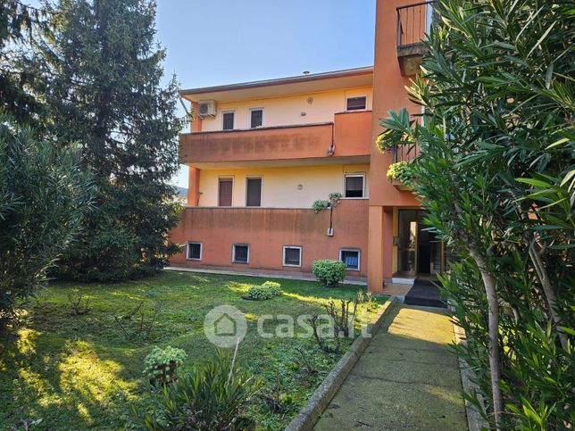 Appartamento in residenziale in Via D. Alighieri