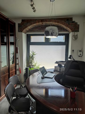 Ufficio in commerciale in Via Borgo Vico