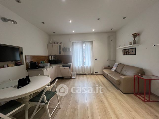 Appartamento in residenziale in Via Rombon 38