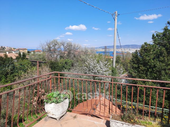 Appartamento in residenziale in Via di Santa Barbara Stradello A