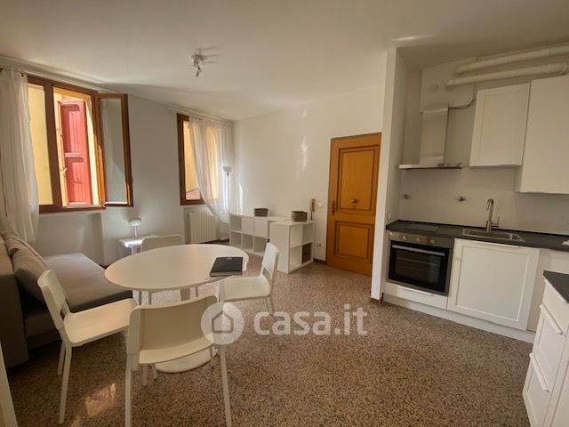 Appartamento in residenziale in Via Mazzini