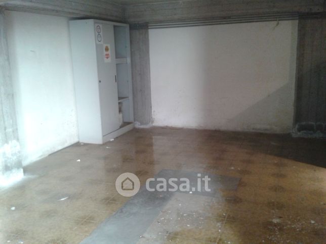Box/posto auto in residenziale in Via Pietro Mascagni 2 C