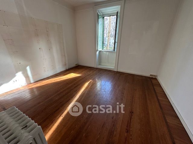 Ufficio in commerciale in Via Giovanni Battista Morgagni 33