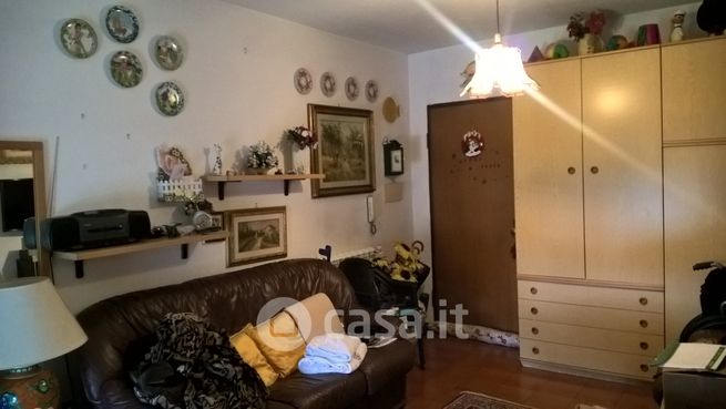 Appartamento in residenziale in Via Stradella 57/C