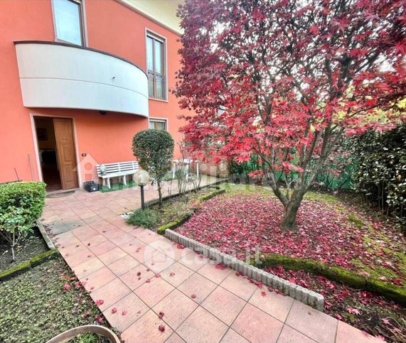 Villetta a schiera in residenziale in Via Giuseppe Mazzini 1