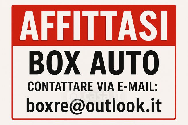 Box/posto auto in residenziale in Via Gianfrancesco Re 5