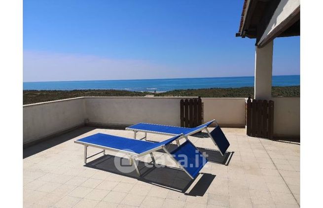 Villetta a schiera in residenziale in Via dei Fagiani 22