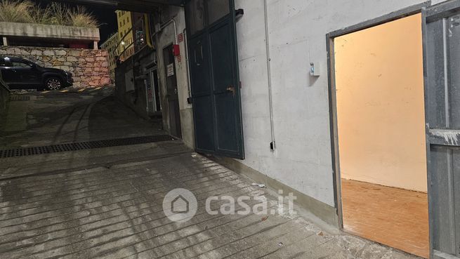 Box/posto auto in residenziale in Corso Europa 333