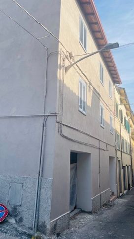 Casa indipendente in residenziale in Via San Giovanni