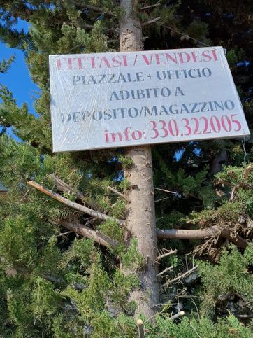 Terreno agricolo in commerciale in 
