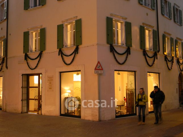 Appartamento in residenziale in Via Stoppani 4