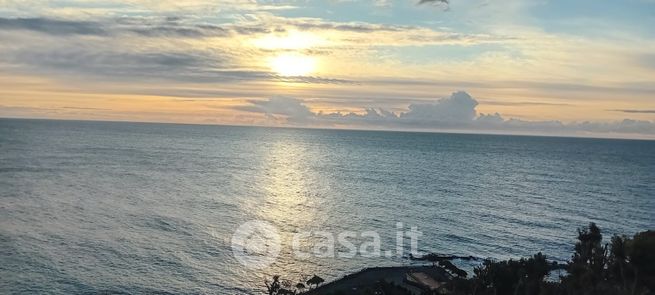 Appartamento in residenziale in Via Aurelia 4