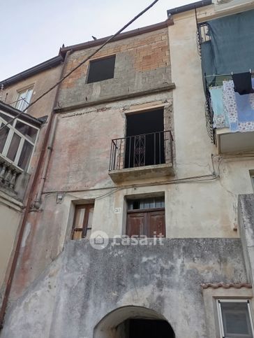 Casa indipendente in residenziale in Vico Belfiore 38