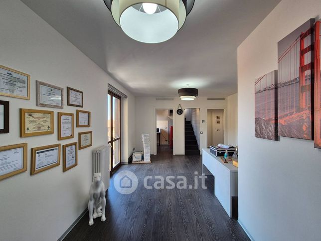 Appartamento in residenziale in Via Cristoforo Colombo 9