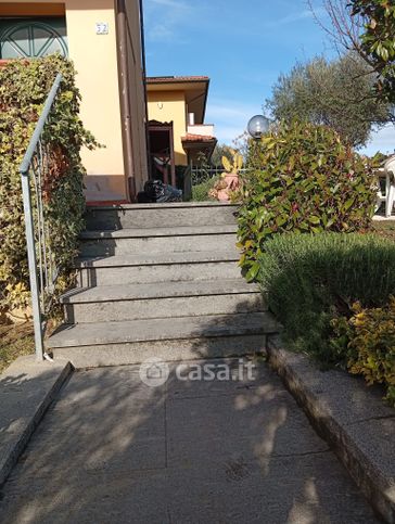 Casa bi/trifamiliare in residenziale in Via delle Colombaie
