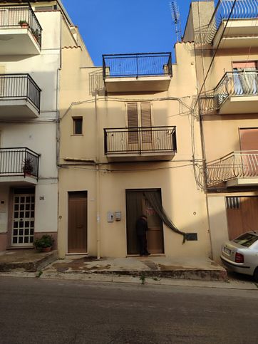 Casa indipendente in residenziale in Via Affacciatura 4