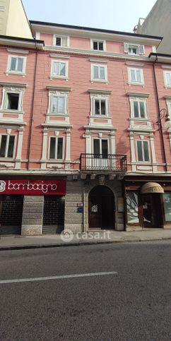 Ufficio in commerciale in Via Mazzini 46
