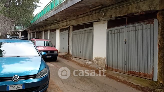 Ufficio in commerciale in Via Domenico di Giura 117