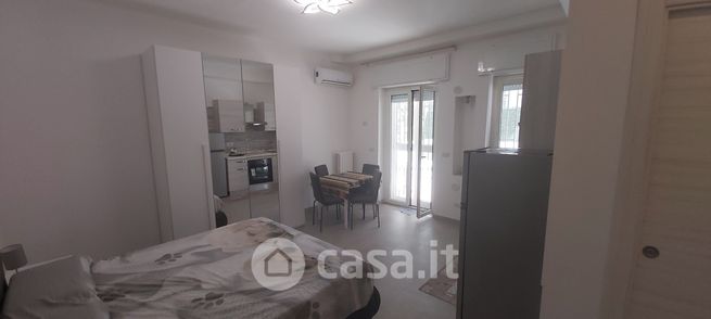 Appartamento in residenziale in Via Giuseppe di Vagno 3