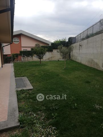 Villa in residenziale in Via Nettuno