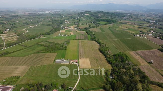 Terreno agricolo in commerciale in Via Grions