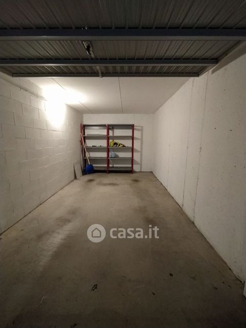 Garage/posto auto in residenziale in Via Borsellino 7