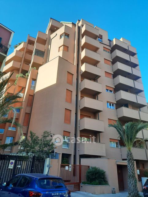 Appartamento in residenziale in Viale Regina Margherita