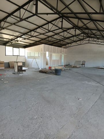 Capannone in commerciale in della valle 10