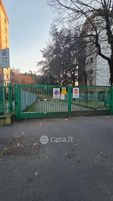 Garage/posto auto in residenziale in Via Privata Jan Sibelius 12