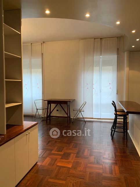 Appartamento in residenziale in Via Francesco de Sanctis 42